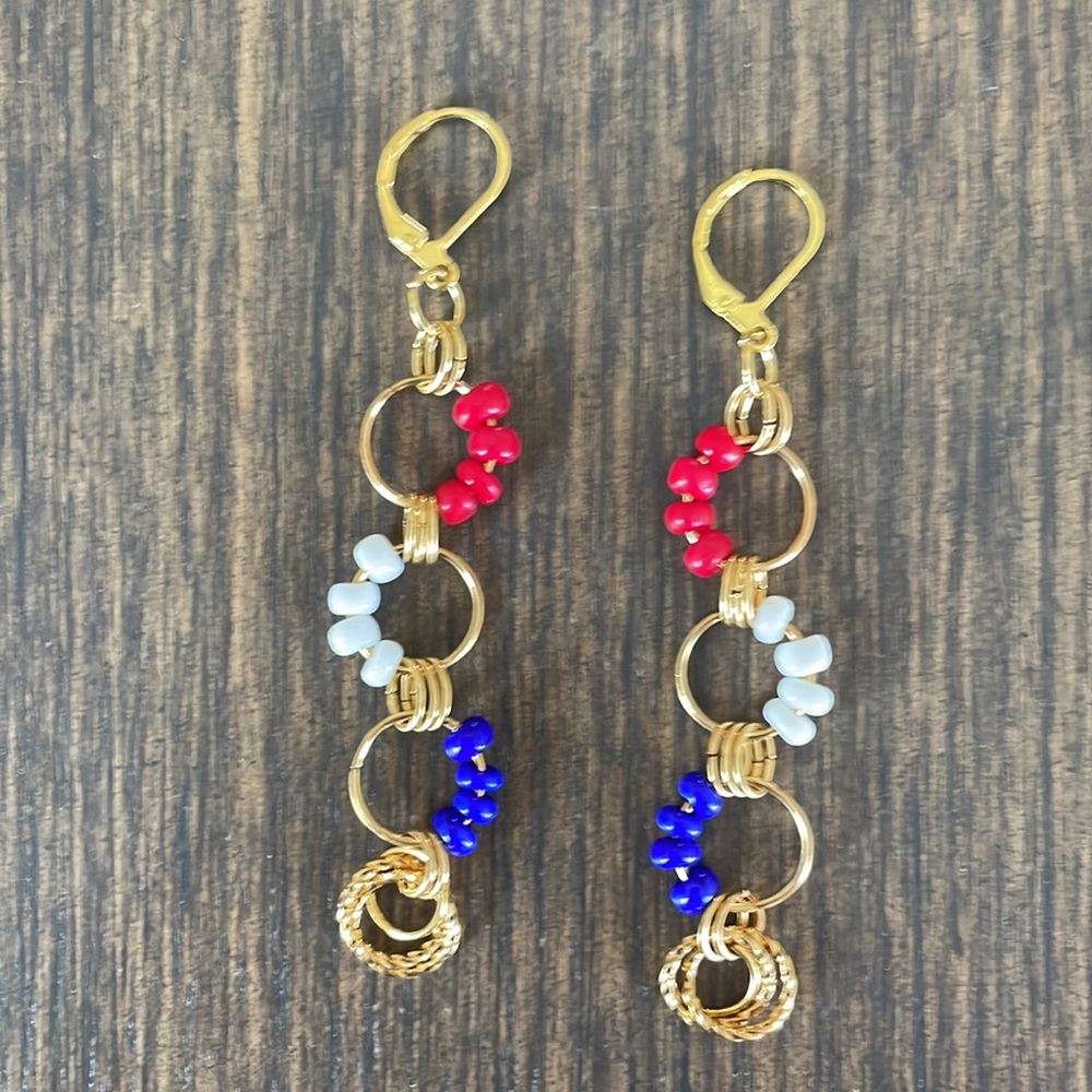 HAND CRAFTED Earrings Red White Blue Seed Beads Goldtone Rings